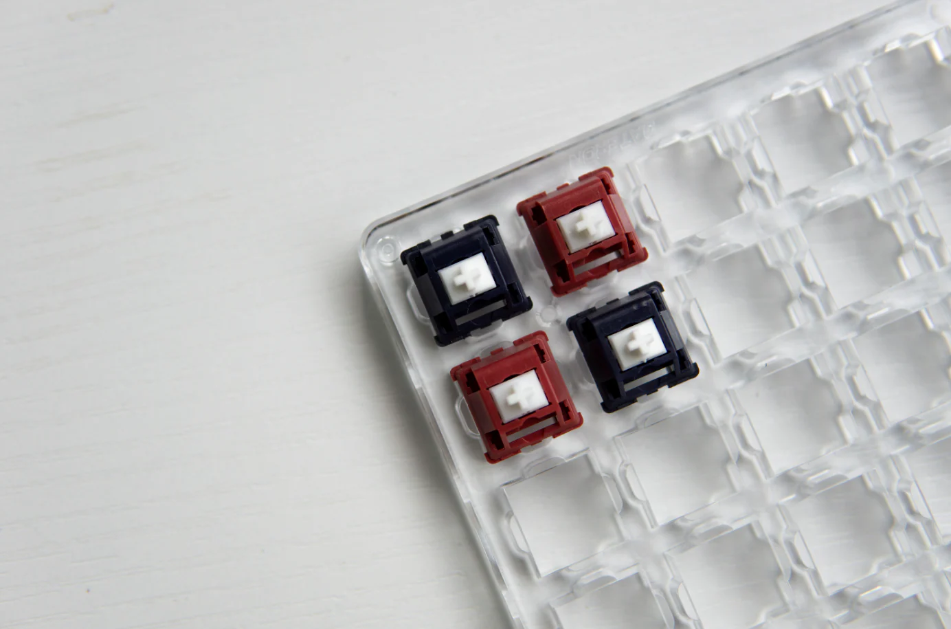 [In Stock] AEBoard Switches R1.5 - Image 9
