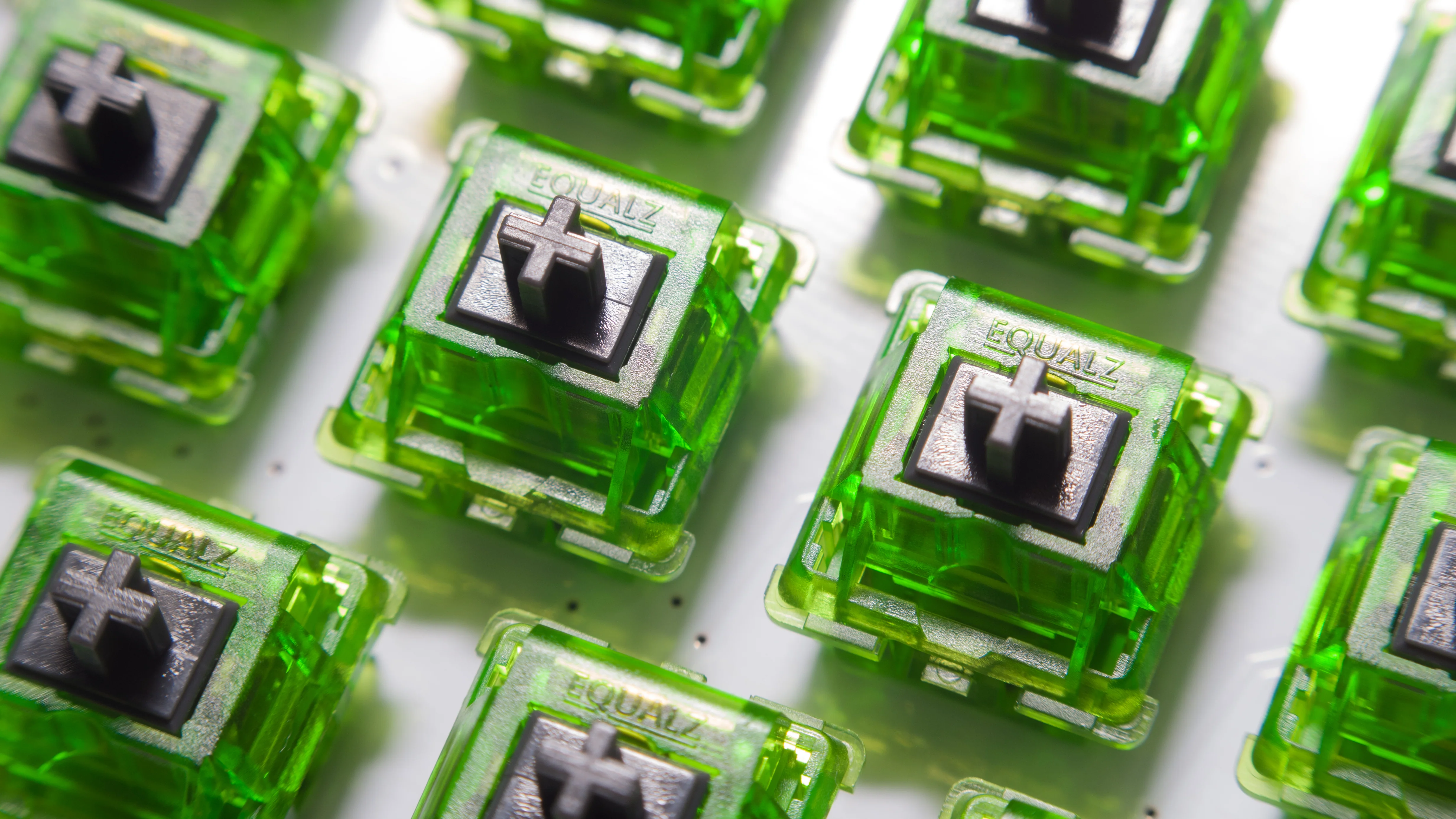[In Stock] C³ Equalz Kiwi Tactile Switches - Image 2