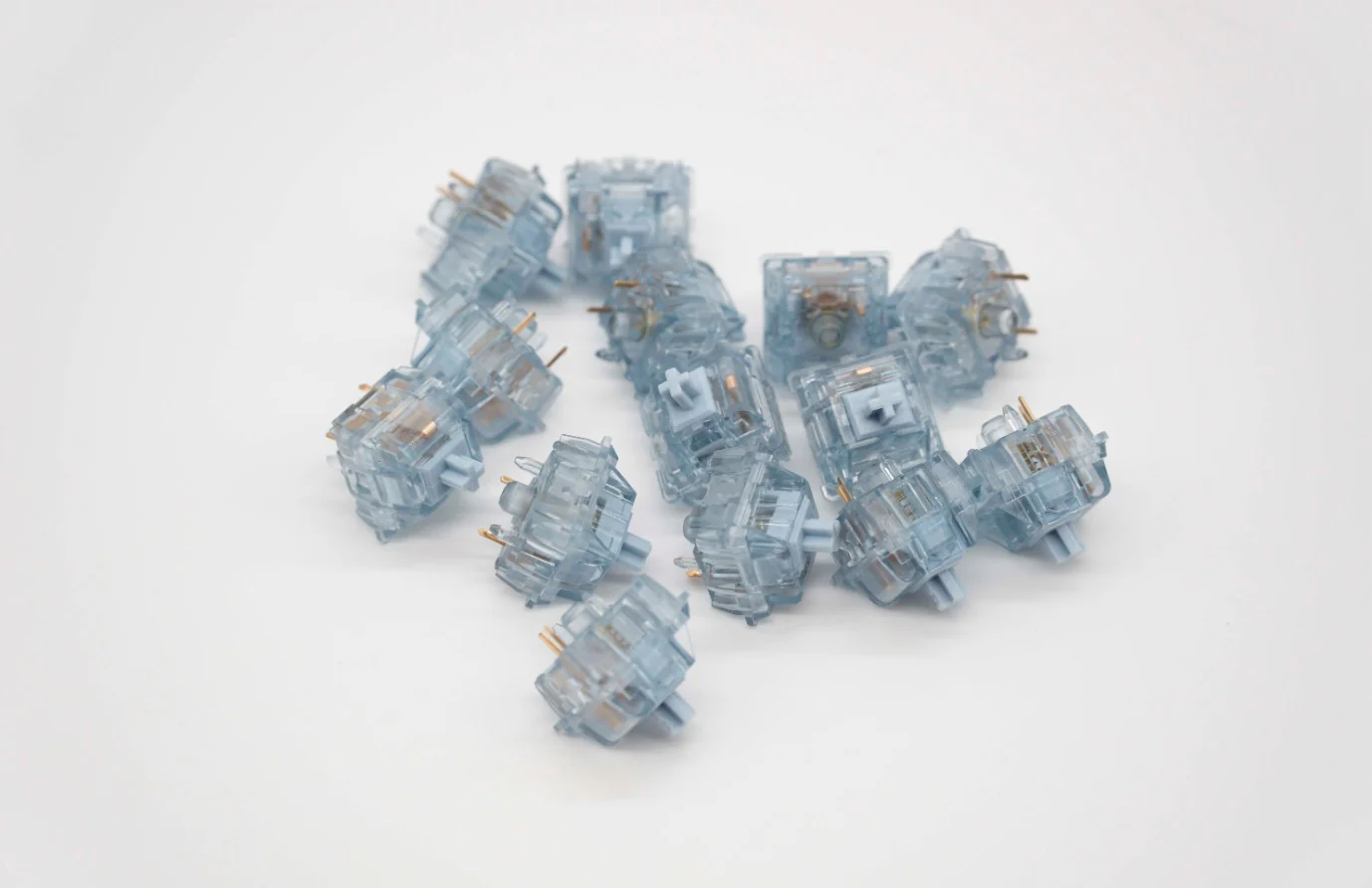 [In Stock] Durock Cerulean Tactile Switches - Image 3