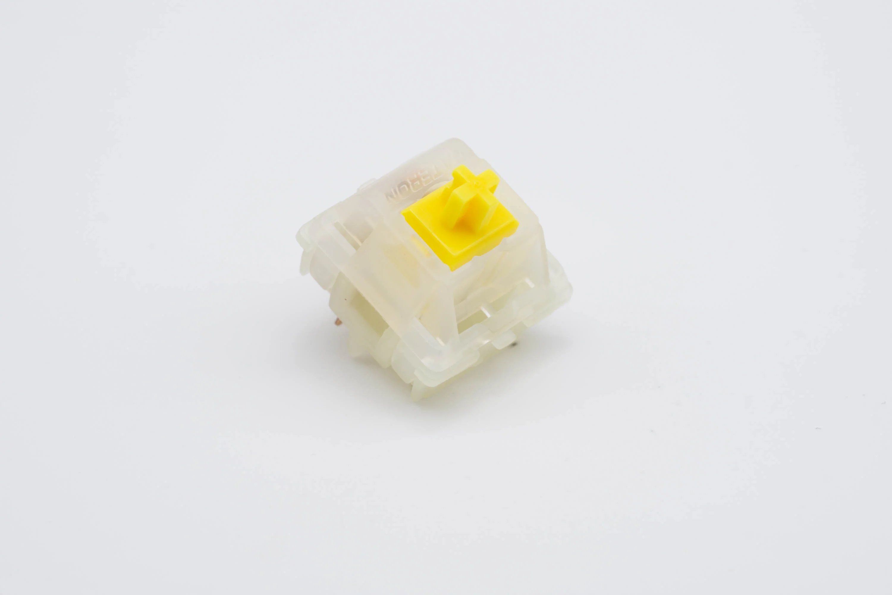 [In Stock] Gateron Cap Milky Yellow V2 - Image 2