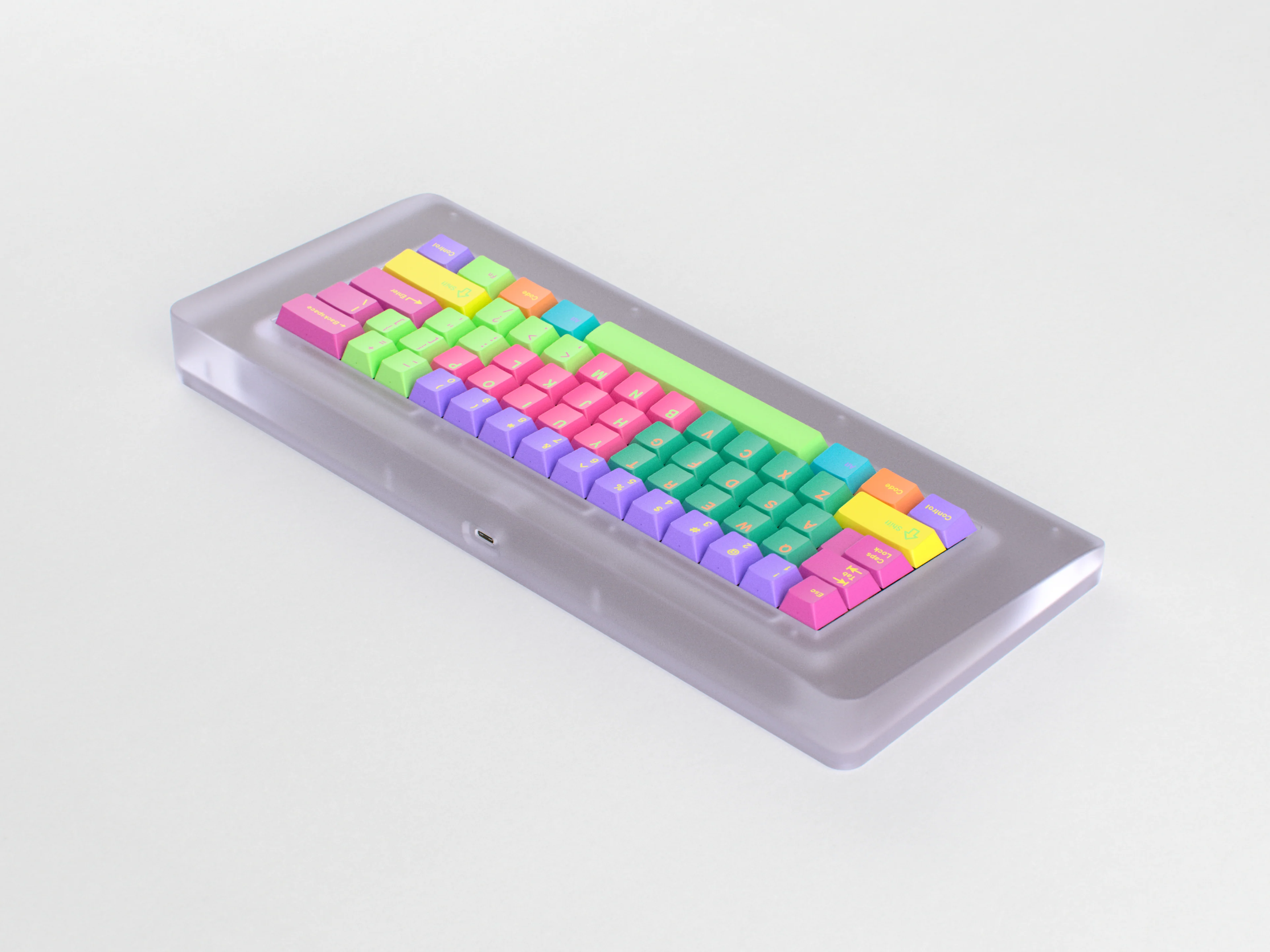 [In Stock] GMK CYL Windbreaker - Image 3