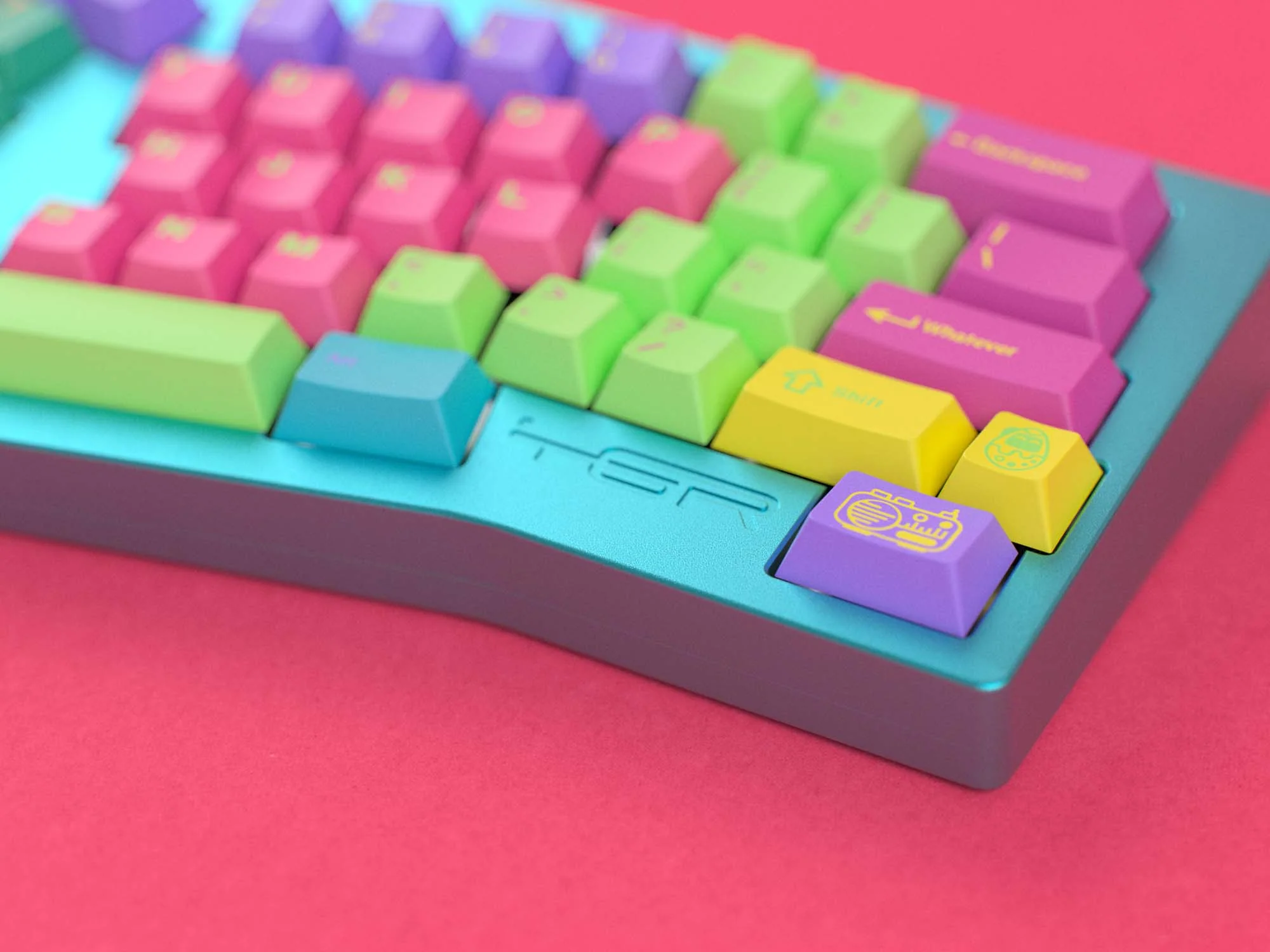 [In Stock] GMK CYL Windbreaker - Image 6