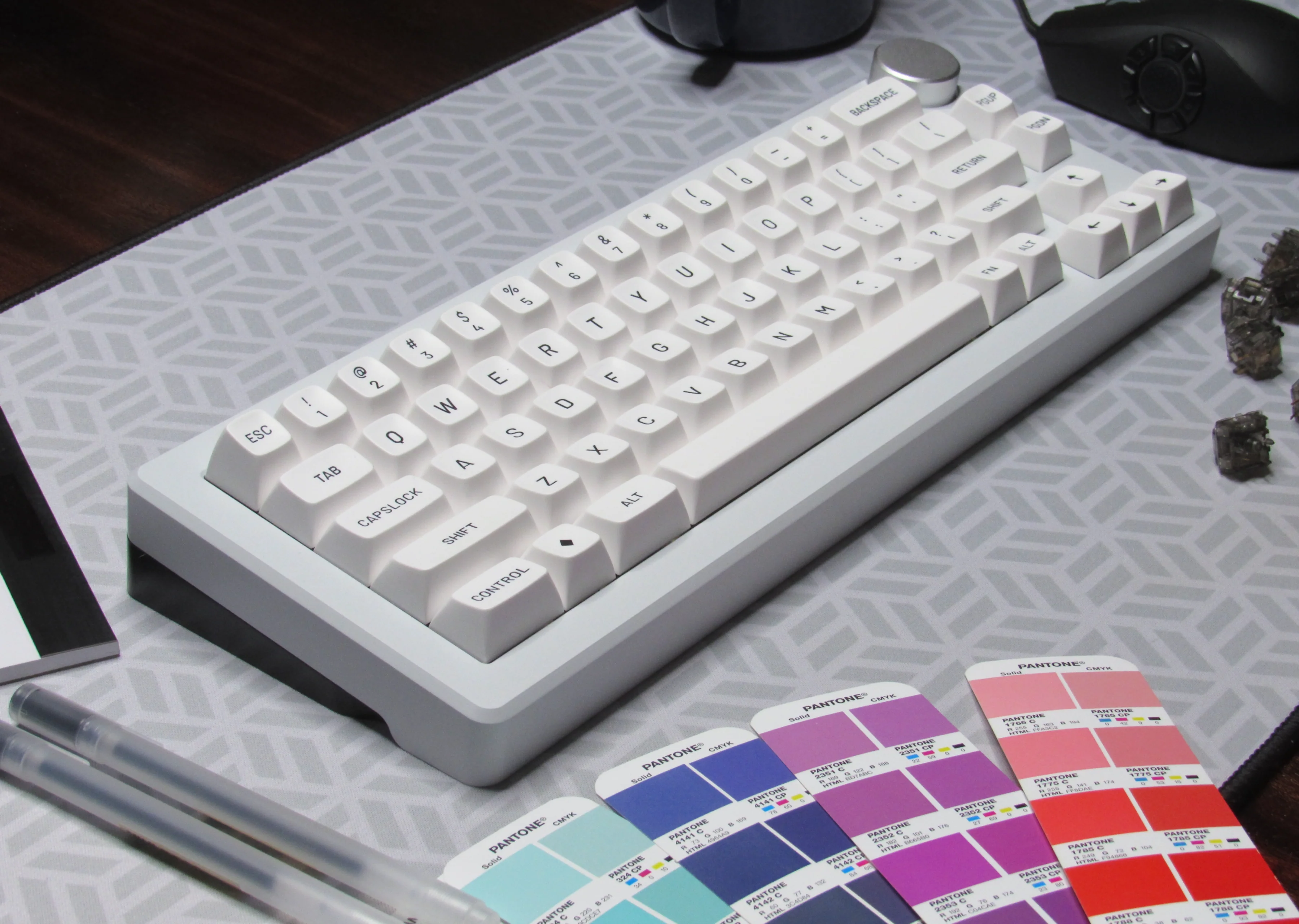 [In Stock] Delta 65% Keyboard - Image 2