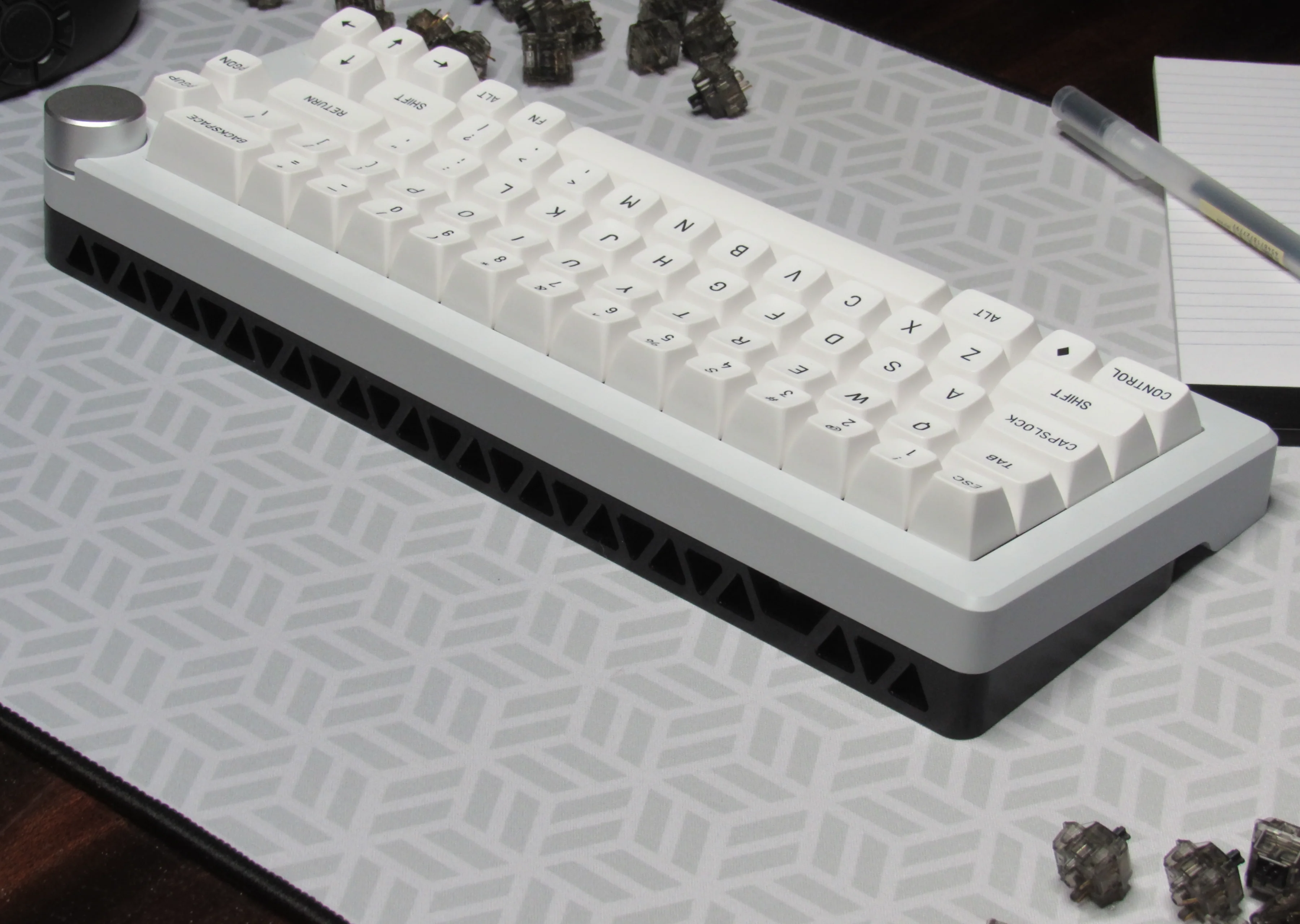 [In Stock] Delta 65% Keyboard - Image 3