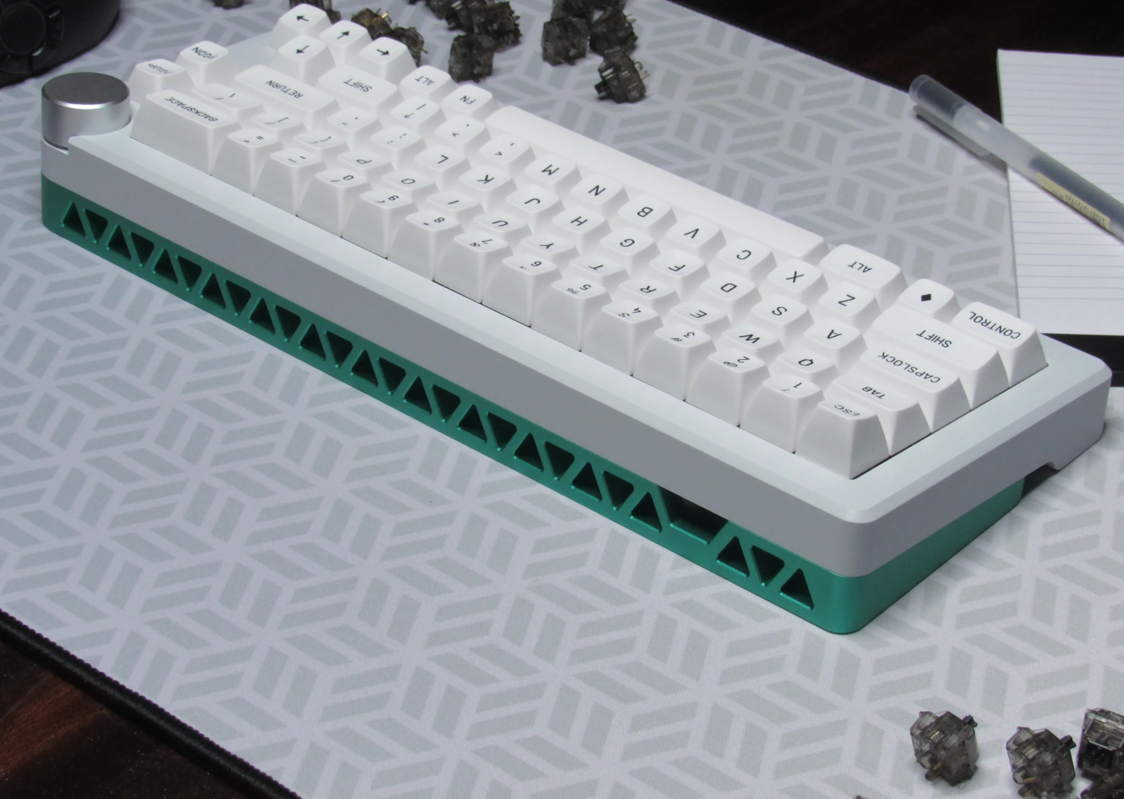 [In Stock] Delta 65% Keyboard - Image 4