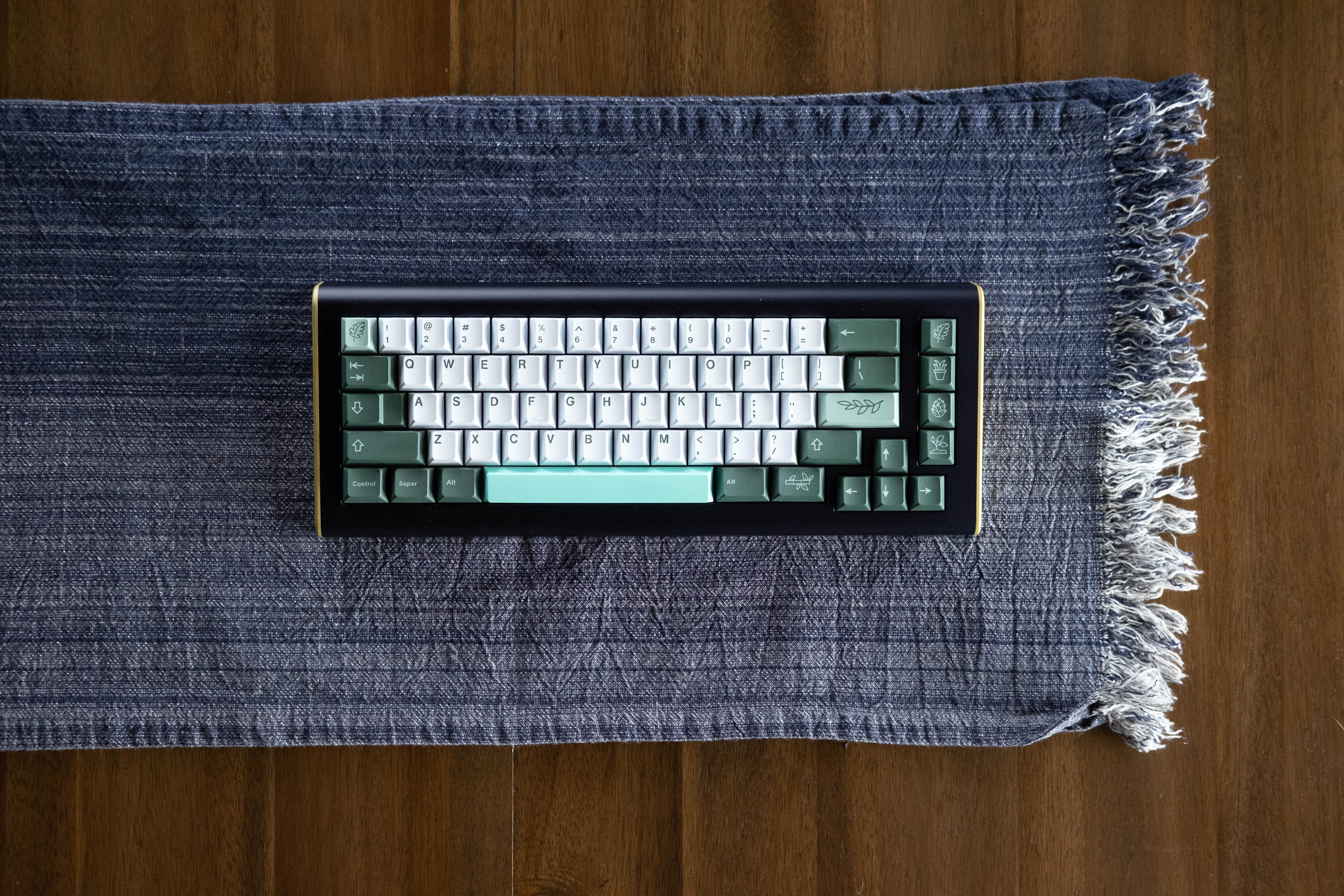 [In Stock] Gentoo Keyboard Kit - Image 10