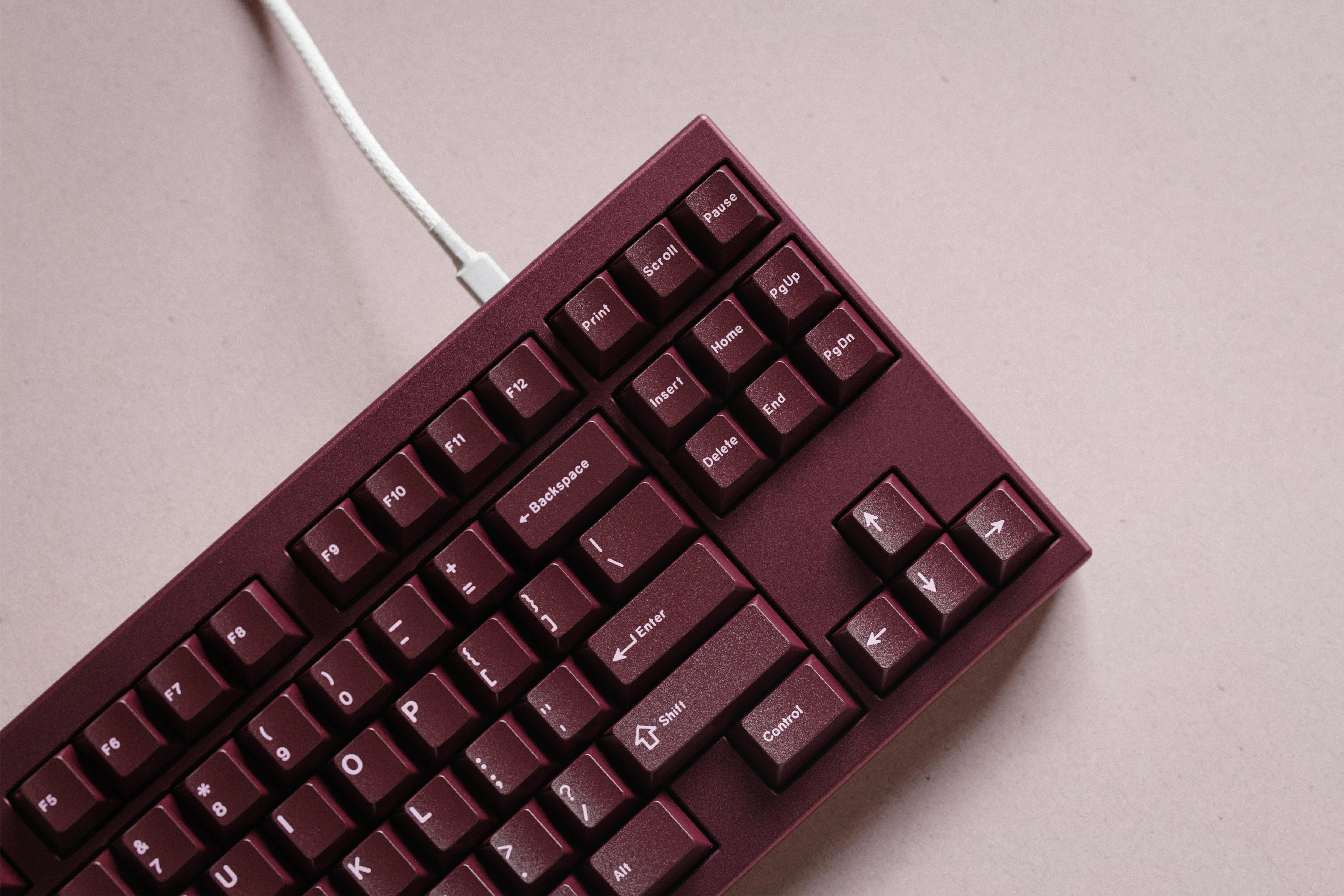 [In Stock] GMK CYL Villanelle - Image 7