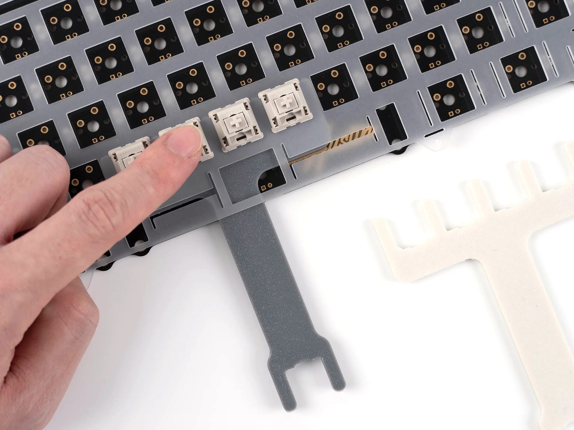[In Stock] iLumkb IHD Keyboard Plate Fork - Image 5