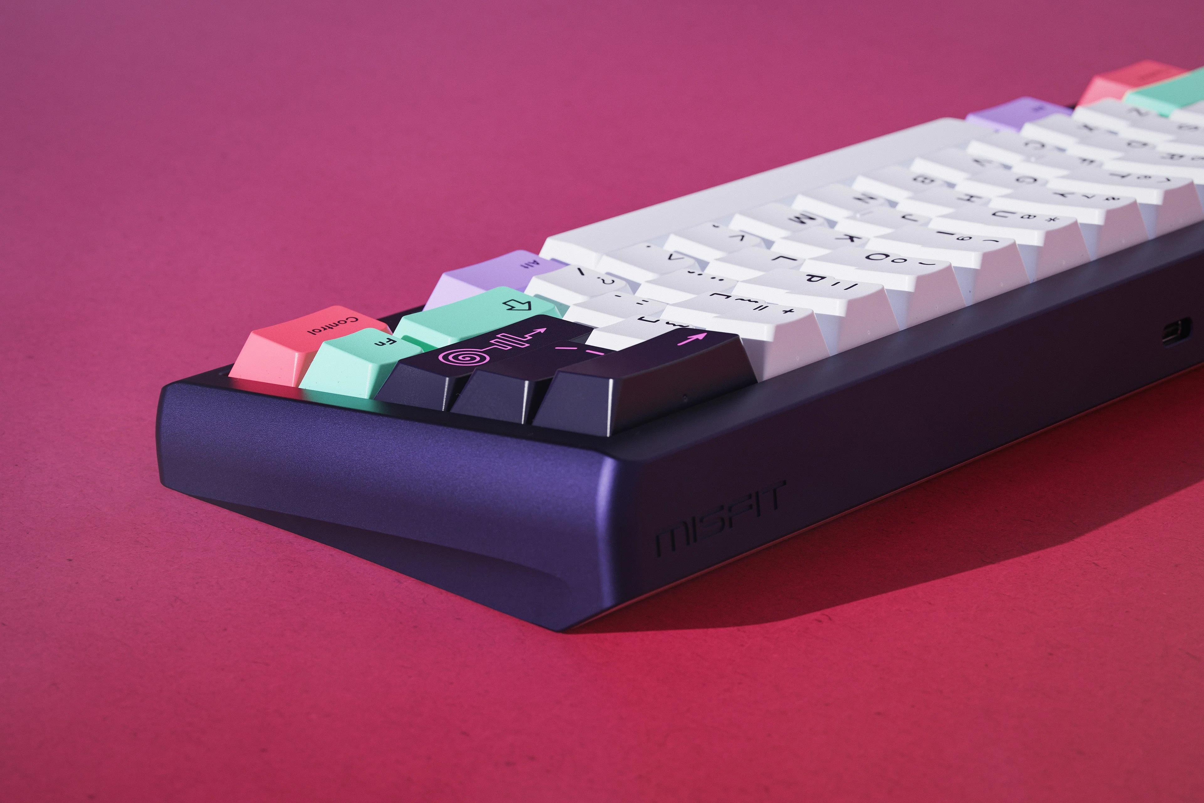 [In Stock] GMK Chaos Theory Keycap Set - Image 3