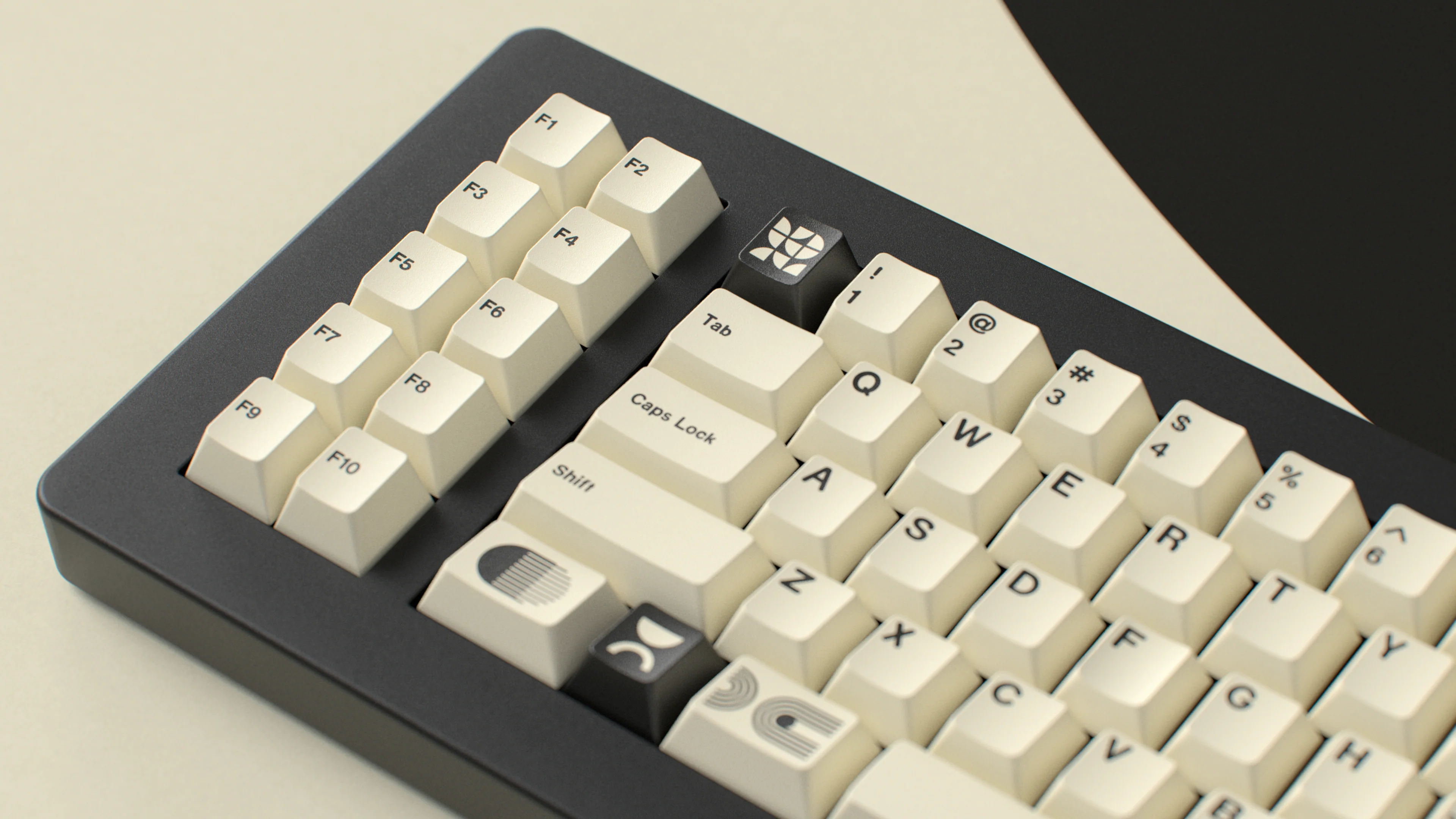 [In Stock] GMK CYL CRÉME - Image 5
