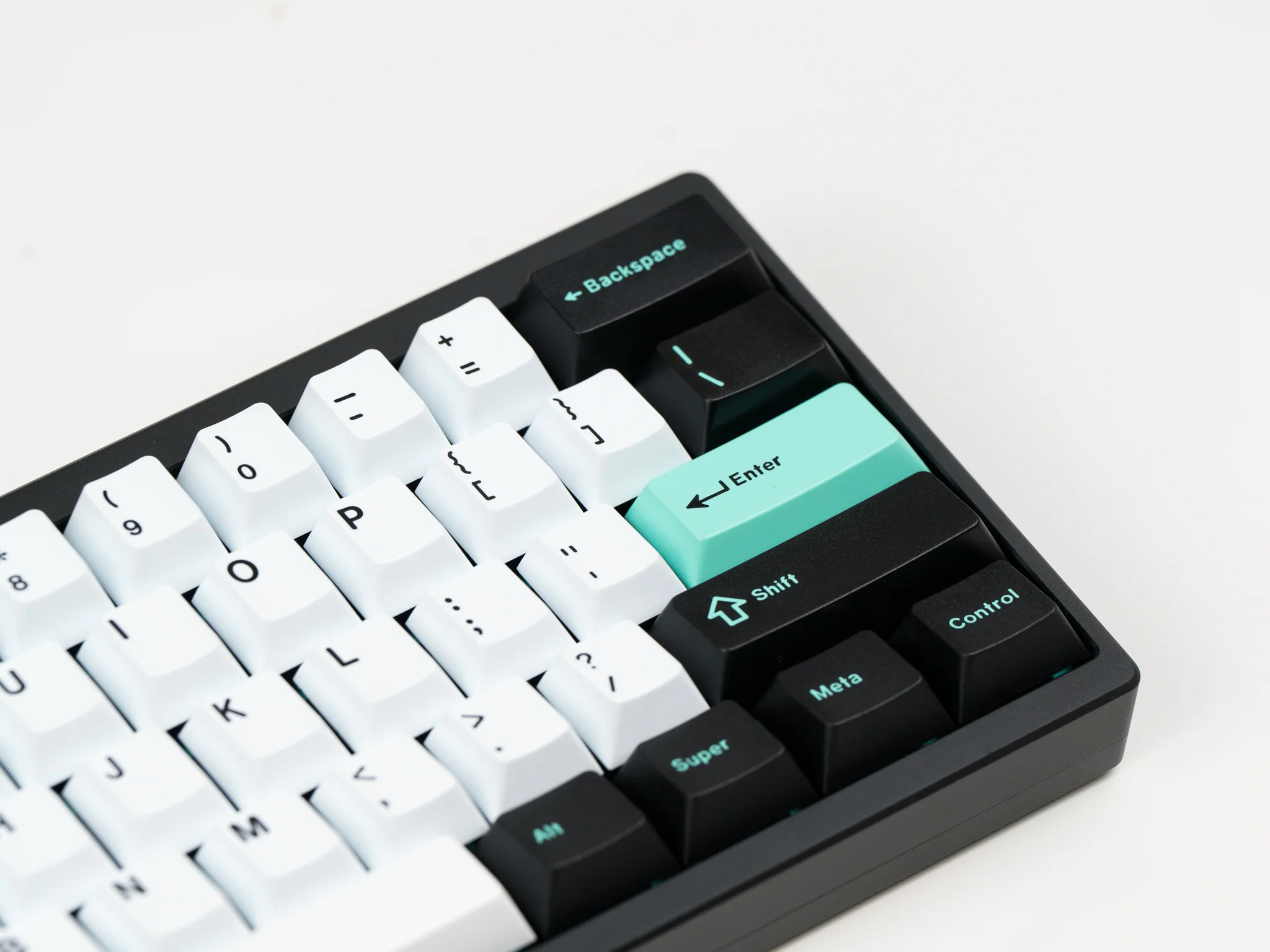 [In Stock] GMK CYL Delta R2 - Image 3