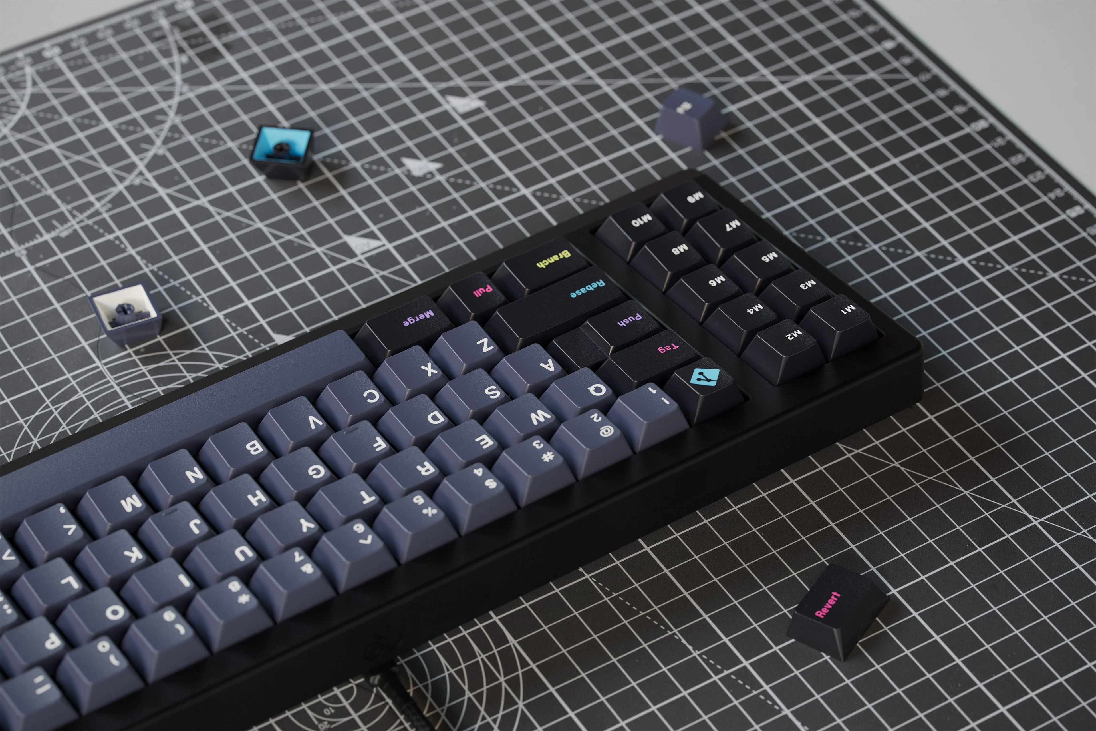 [In Stock] GMK CYL Dracula V2.0 - Image 5