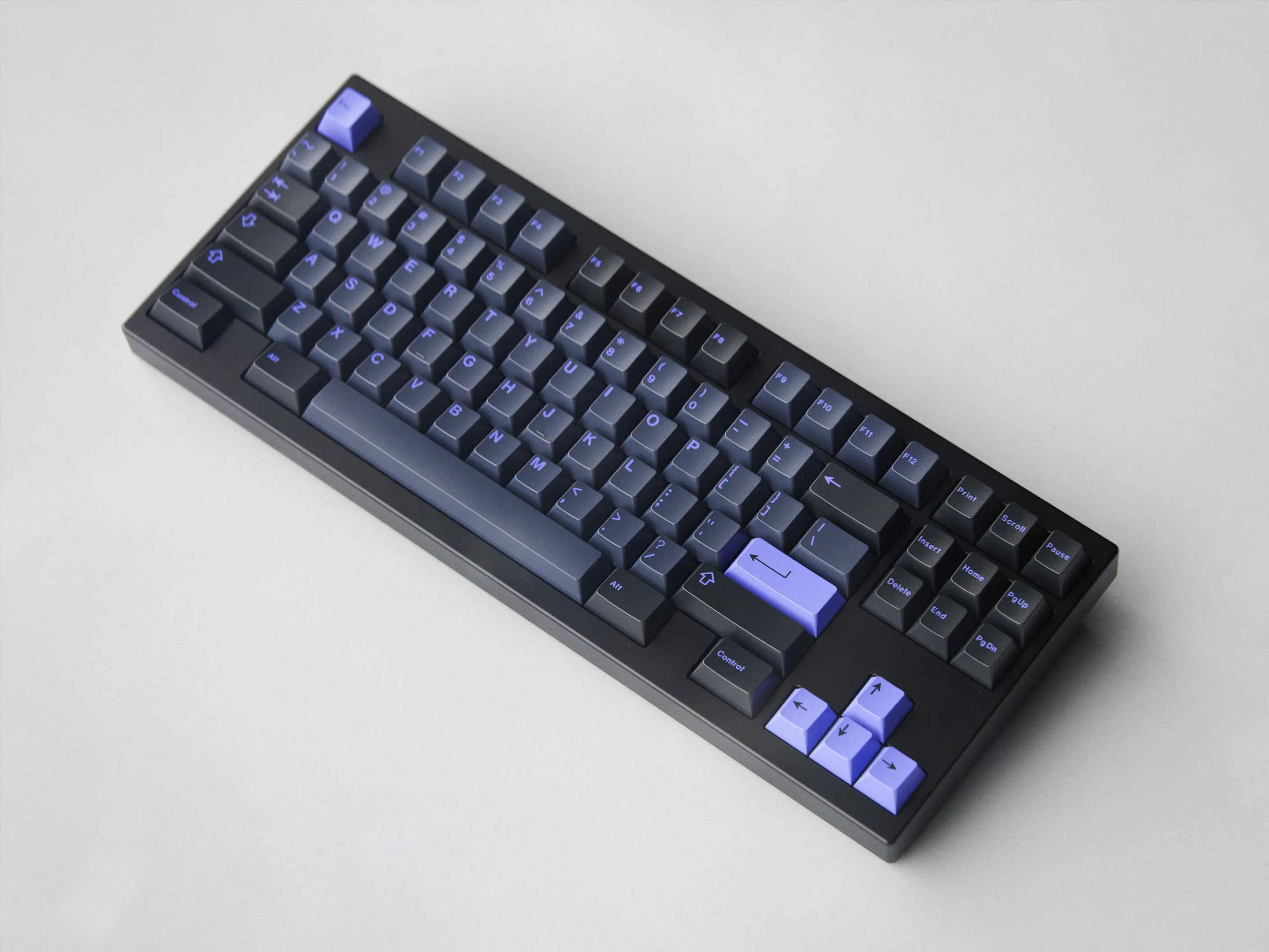 [In Stock] GMK Nightshade - Image 6