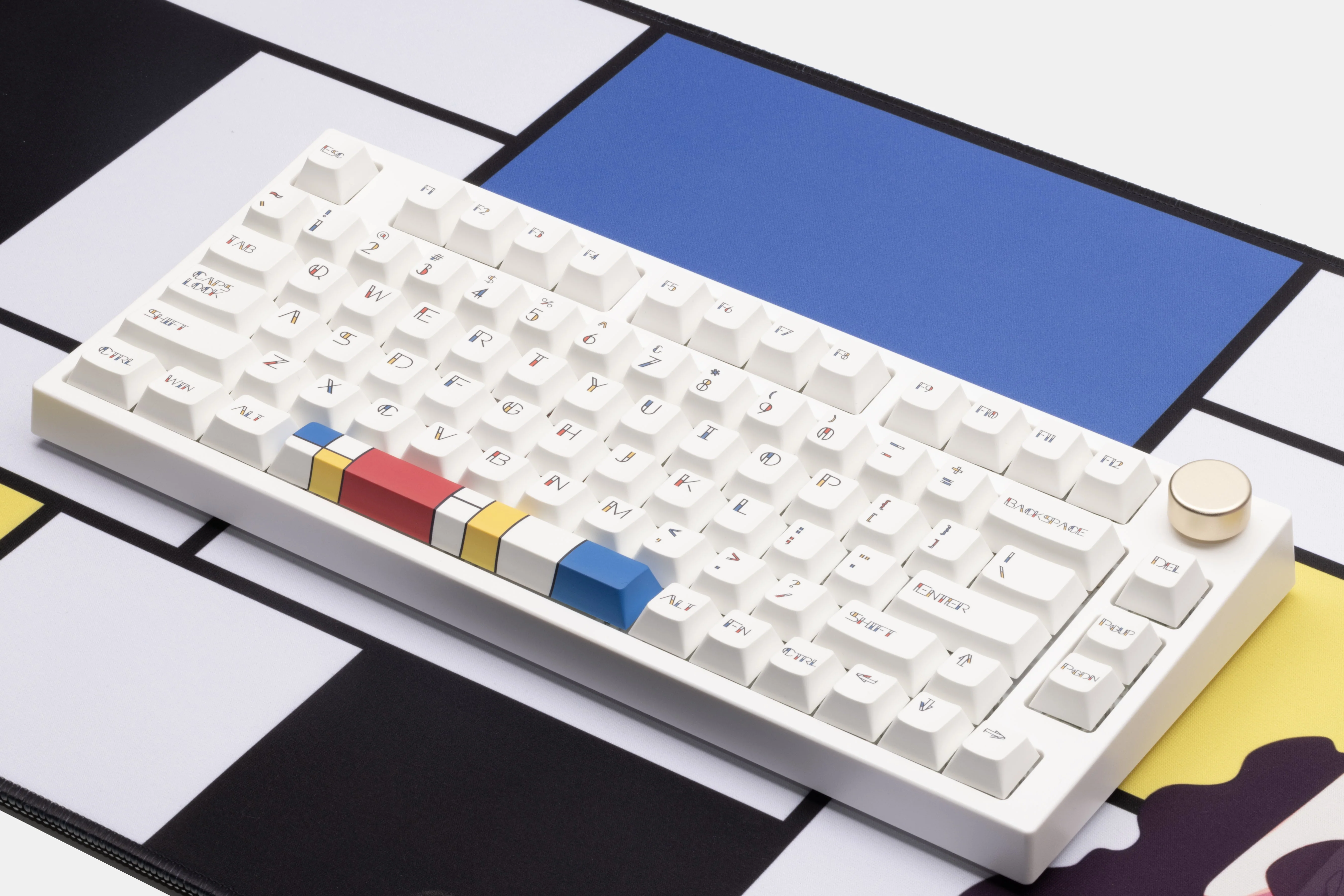 [In Stock] Momoka Mondrian Deskmat - Image 6