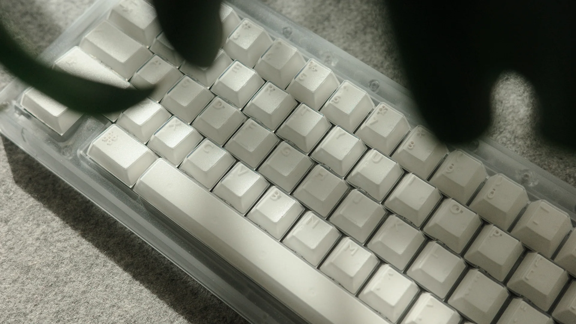 [In Stock] PBTFANS X-RAY Keycap Set - Image 6